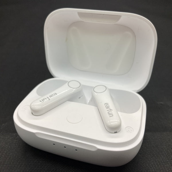 【中古】EarFun Air Pro 4 White【秋葉原】