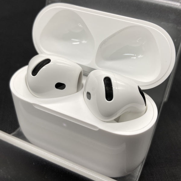 【中古】AirPods 4 MXP63J/A【秋葉原】