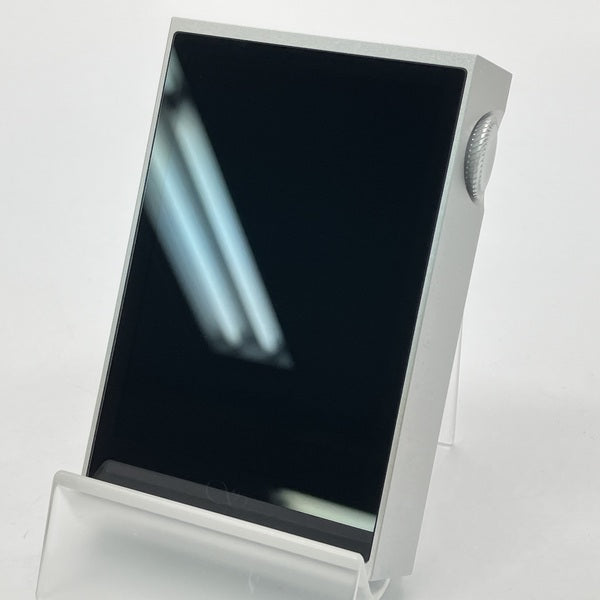 【中古】M1 Plus Silver【秋葉原】