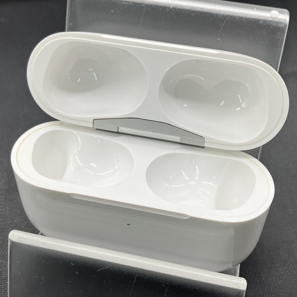 Apple 【中古】AirPods Pro 充電ケース【日本橋】 – e☆イヤホン
