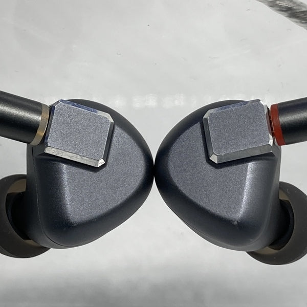 【中古】S12 Silver【秋葉原】