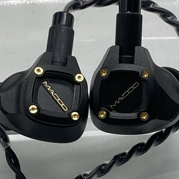 【中古】Typ512 【MDO-T512-AL】【秋葉原】