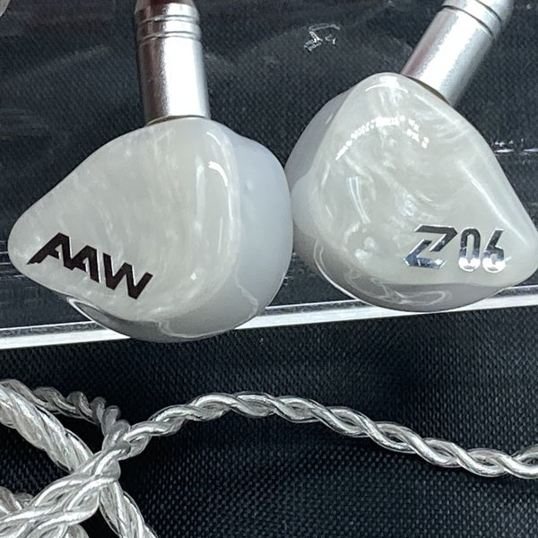 【中古】Z06 Blanc Edition(Universal Fit)【秋葉原】