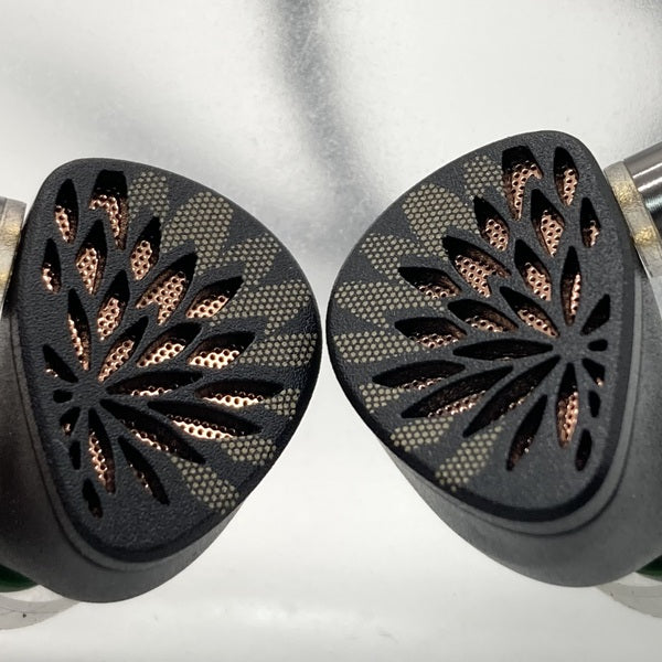 【中古】Yu Xuan Ji (魚玄機) 4.4mm バランスジャック【秋葉原】