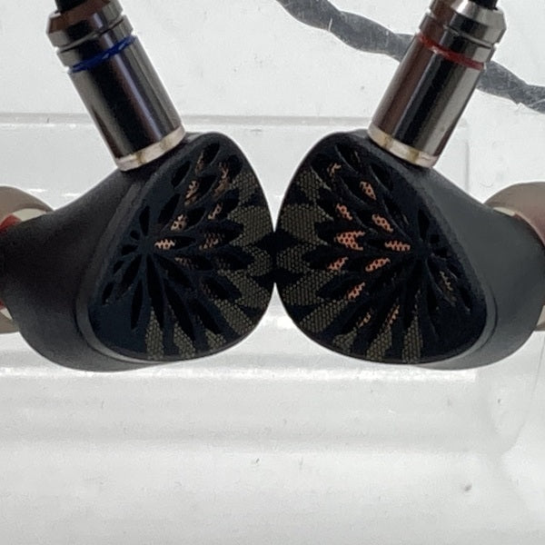 【中古】Yu Xuan Ji (魚玄機) 3.5mm シングルエンド【秋葉原】