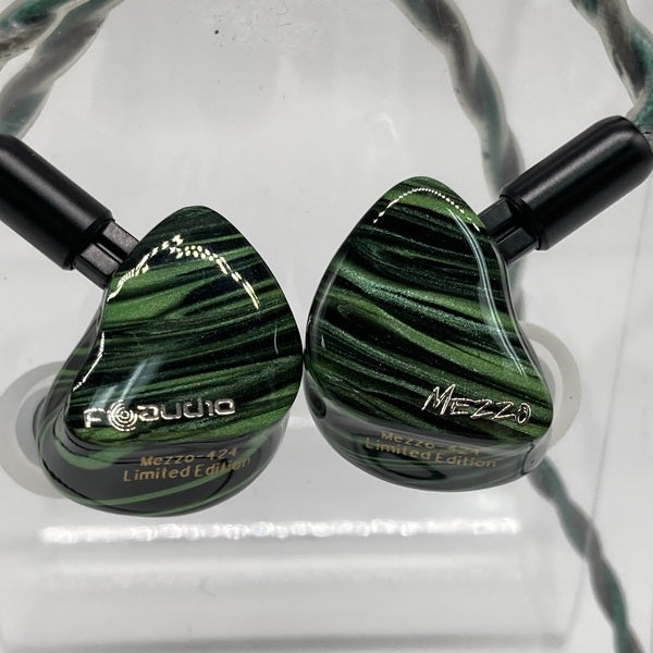 【中古】Mezzo 【FA-2514】【日本橋】