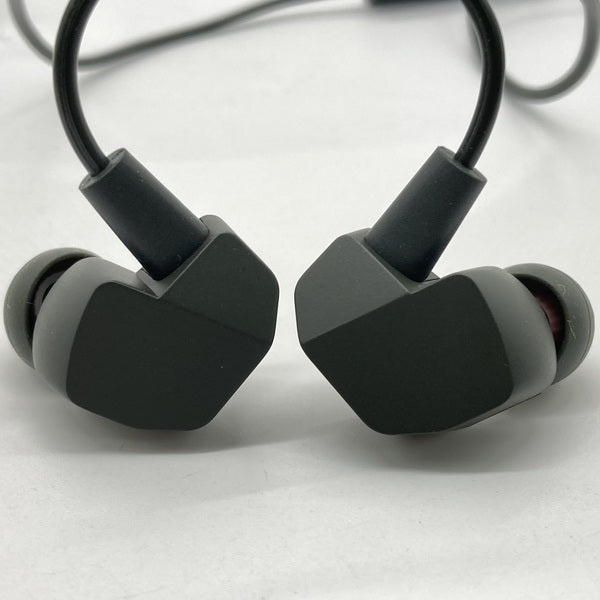 【中古】VR2000 for Gaming 【FI-VR2DPLDO】【秋葉原】