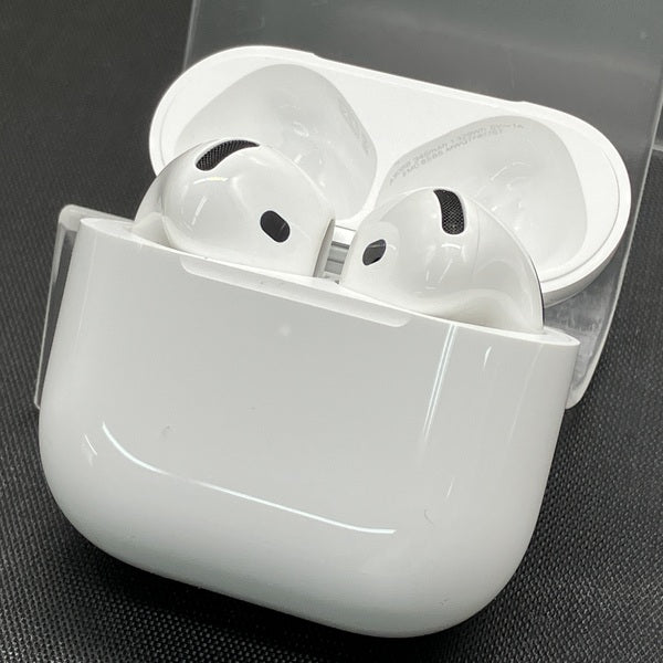 【中古】AirPods 4 MXP63J/A【秋葉原】