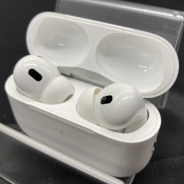 【中古】MagSafe充電ケース(USB-C)付きAirPods Pro(第2世代) MTJV3JA【名古屋】