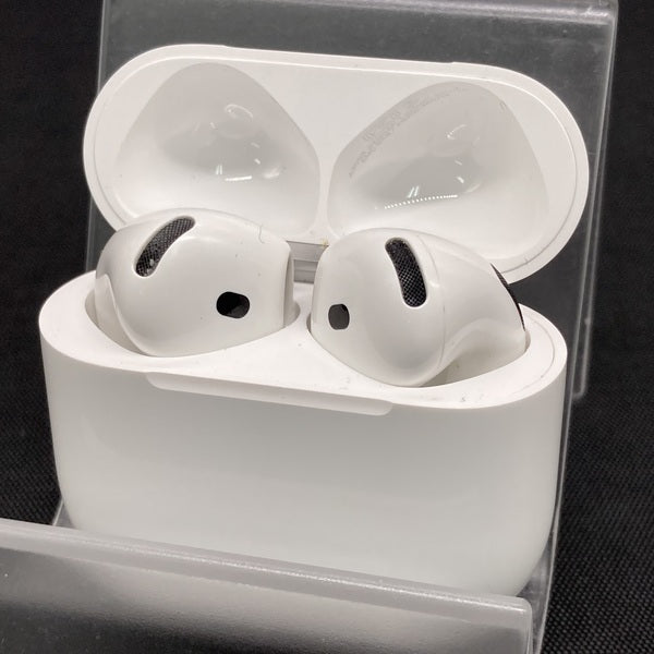 【中古】AirPods 4 MXP93J/A(アクティブノイズキャンセリング搭載)【秋葉原】