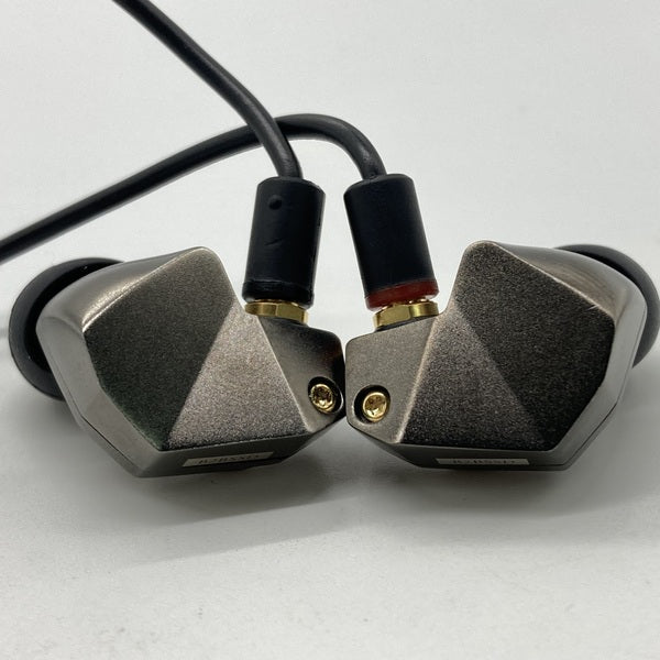 【中古】B2 【FI-B2BSSD】【仙台】
