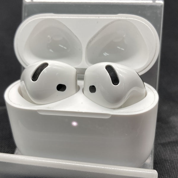 【中古】AirPods 4 MXP63J/A【秋葉原】