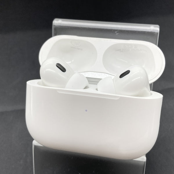 【中古】MagSafe充電ケース(USB-C)付きAirPods Pro(第2世代) MTJV3JA【仙台】