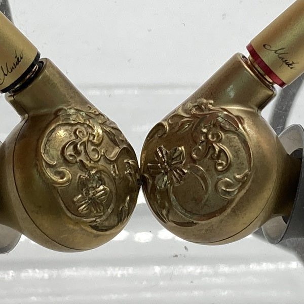 IKKO Musikv OH7 美品 IKKO Musikv OH7」 底から来る低域と艶があり伸びやかな中高域。広大な