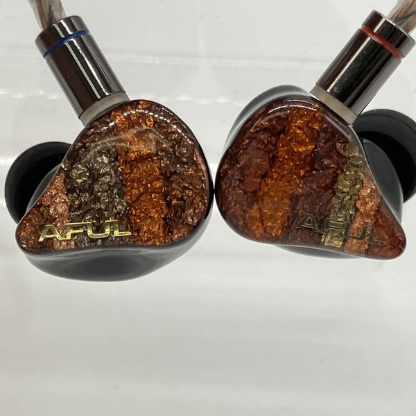 【中古】PERFORMER 8【日本橋】