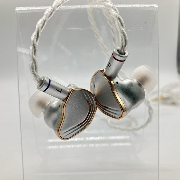 【中古】ME1【秋葉原】