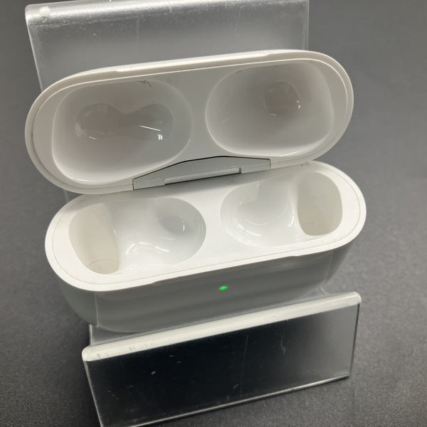 【中古】AirPods Pro 充電ケース(MagSafe)【秋葉原】