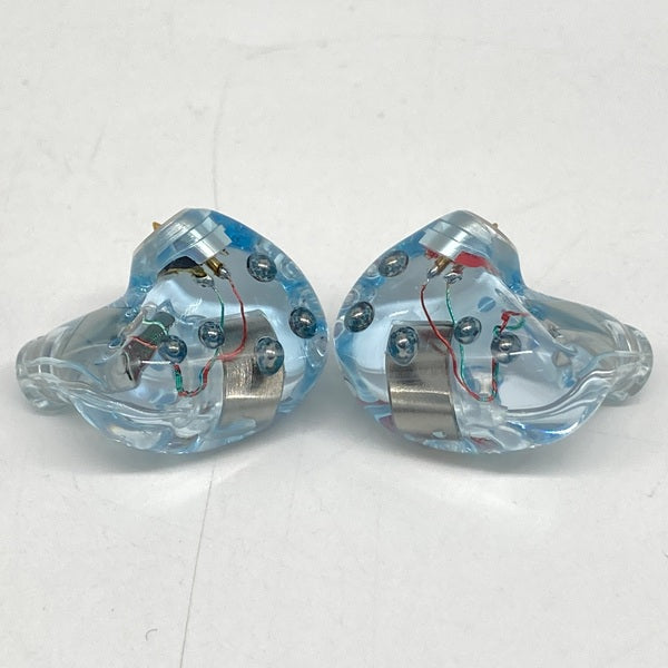 G4 ARAYA DNA1+ハンドメイドイヤホン(ユニバーサル型) G4 ジーフォー ARAYA +DNA1のレビュー 1BAらしいクセの少ない