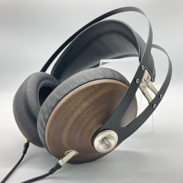 MEZE 99Classics　シルバーカラー Amazon.co.jp: Meze Audio ヘッドフォン 99 CLASSICS シルバー