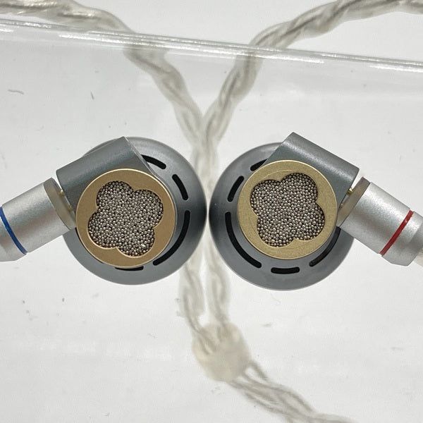 Astrotec Lyra Clover Limited 有線イヤホン Astrotec Lyra Clover Limited – e☆イヤホン