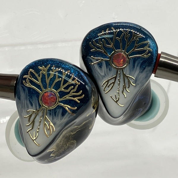 【中古】IDUN Golden Blue&Black【日本橋】