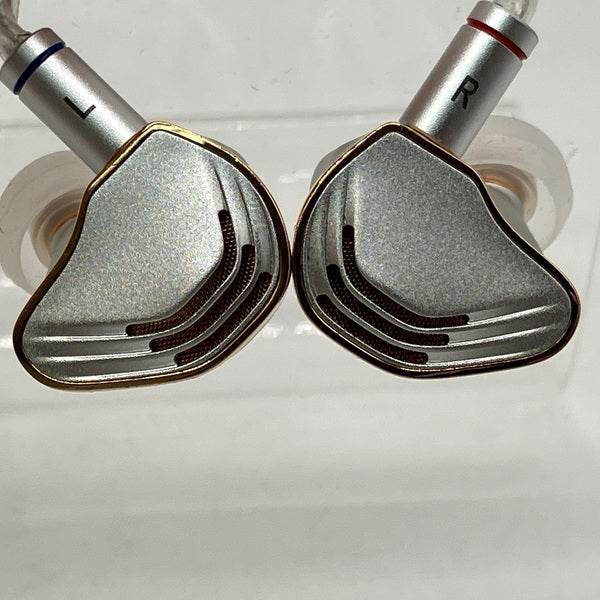 【中古】ME1【日本橋】
