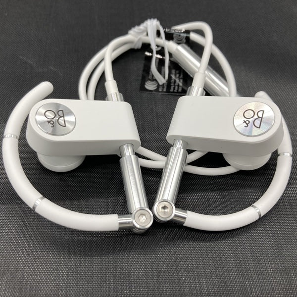 【内祝い】 【中古】Earset OLUFSEN & BANG White【秋葉原】 e☆イヤホン – イヤホン