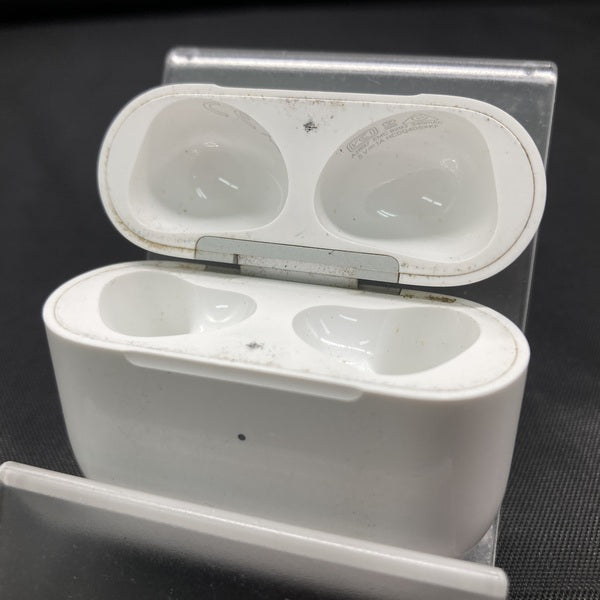 【中古】AirPods Lightning 充電ケース (第3世代)【仙台】