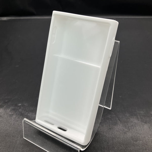 【中古】ACTIVO P1 Silicone Case White 【IRV-ACTIVO-P1-CASE-WHT】【名古屋】