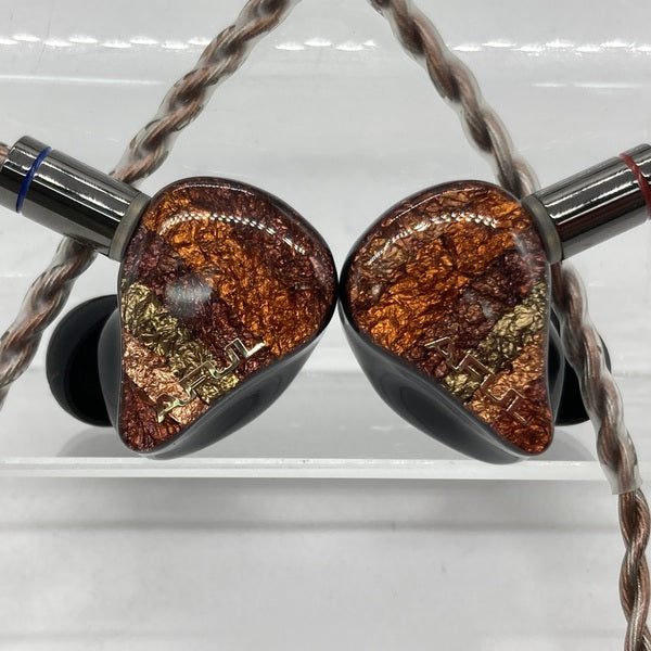 【中古】PERFORMER 8【秋葉原】