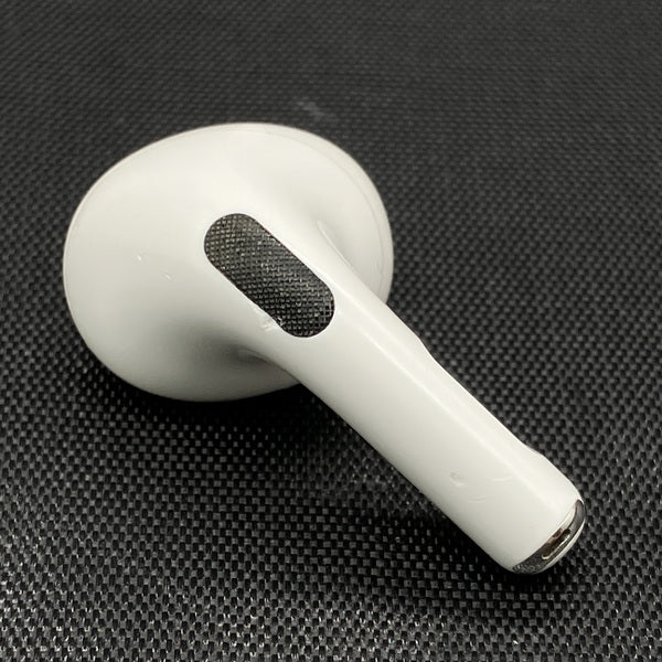 【中古】AirPods Pro (R側)【秋葉原】