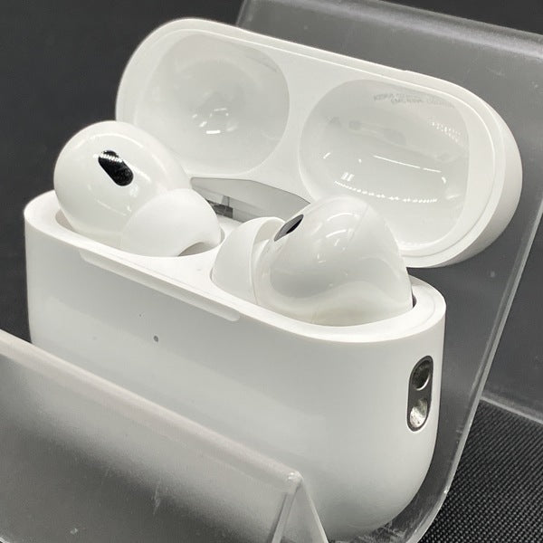 【中古】MagSafe充電ケース(USB-C)付きAirPods Pro(第2世代) MTJV3JA【秋葉原】