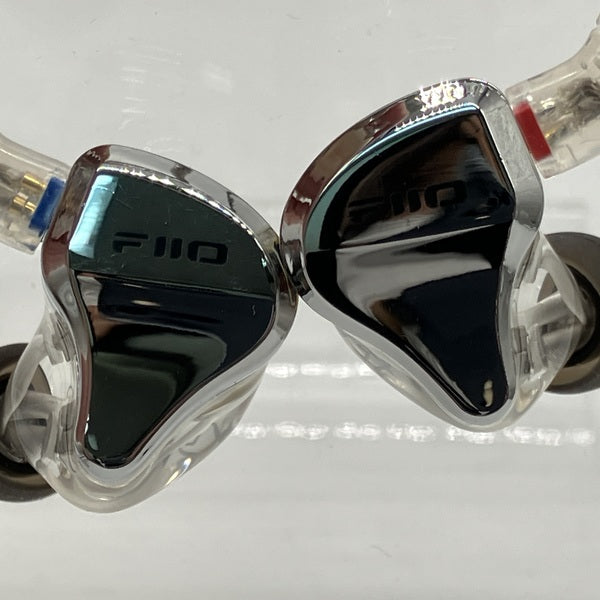 【中古】JH5 Silver 【FIO-IEM-JH5-S】【秋葉原】