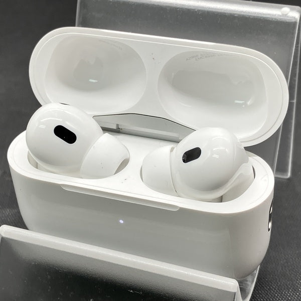 【中古】MagSafe充電ケース(USB-C)付きAirPods Pro(第2世代) MTJV3JA【秋葉原】