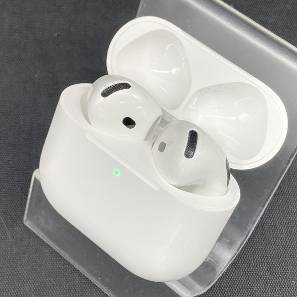 【中古】AirPods 4 MXP63J/A【秋葉原】