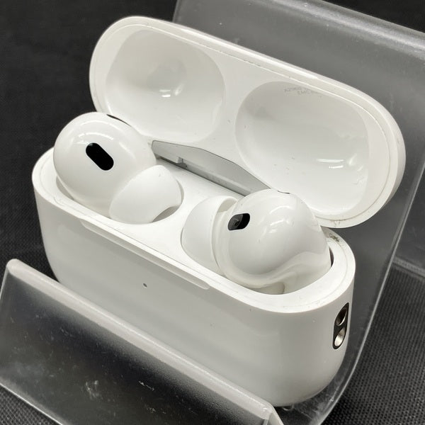 【中古】MagSafe充電ケース(USB-C)付きAirPods Pro(第2世代) MTJV3JA【名古屋】