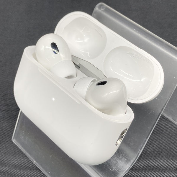 【中古】MagSafe充電ケース(USB-C)付きAirPods Pro(第2世代) MTJV3JA【秋葉原】