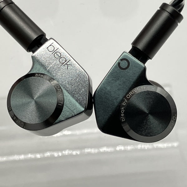 【中古】bleqk Dynabird【日本橋】