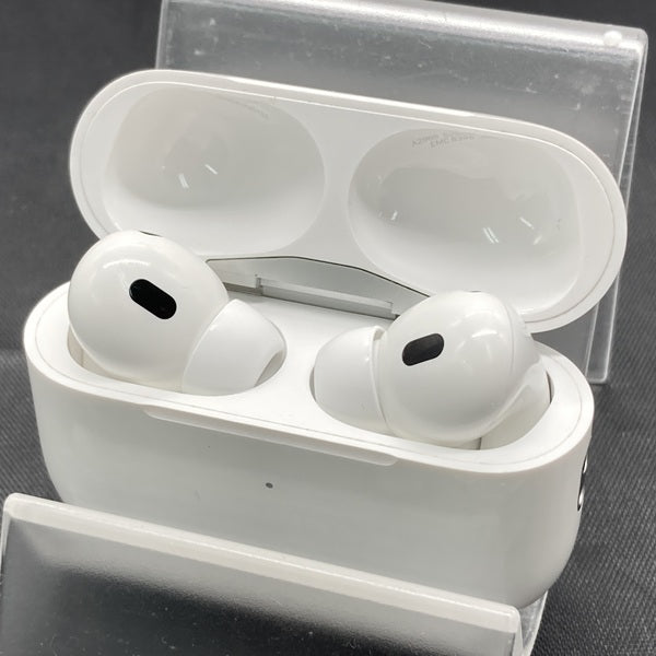 【中古】MagSafe充電ケース(USB-C)付きAirPods Pro(第2世代) MTJV3JA【秋葉原】