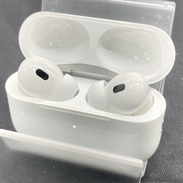 【中古】MagSafe充電ケース(USB-C)付きAirPods Pro(第2世代) MTJV3JA【秋葉原】