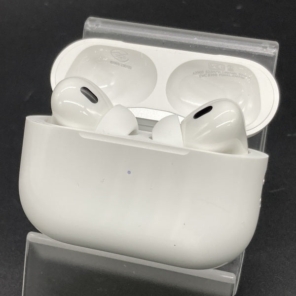 【中古】MagSafe充電ケース(USB-C)付きAirPods Pro(第2世代) MTJV3JA【秋葉原】