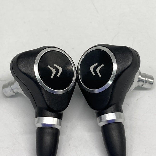 【中古】CR-M1【日本橋】