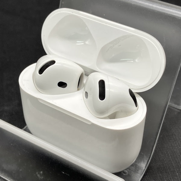 【中古】AirPods 4 MXP93J/A(アクティブノイズキャンセリング搭載)【日本橋】