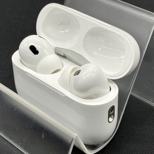 【中古】MagSafe充電ケース(USB-C)付きAirPods Pro(第2世代) MTJV3JA【秋葉原】