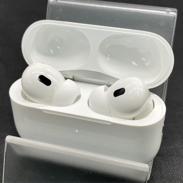 【中古】MagSafe充電ケース(USB-C)付きAirPods Pro(第2世代) MTJV3JA【秋葉原】