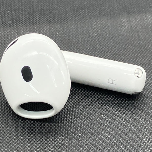【中古】AirPods 4 (片耳)(アクティブノイズキャンセリング搭載)【秋葉原】