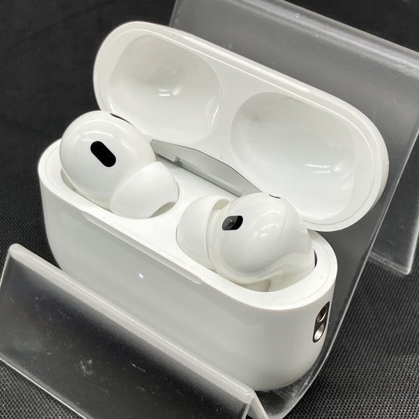 Apple 【中古】AirPods Pro (第2世代) MagSafe充電ケース(USB-C