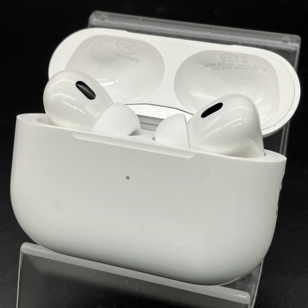 【中古】MagSafe充電ケース(USB-C)付きAirPods Pro(第2世代) MTJV3JA【日本橋】