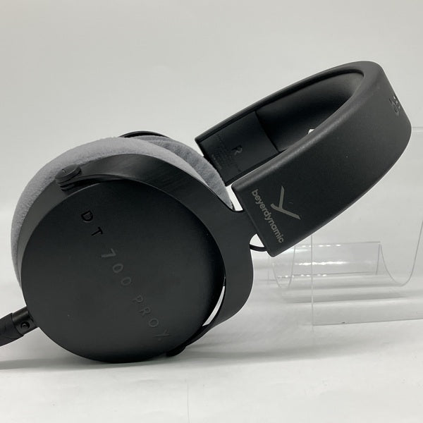 Amazon.com: beyerdynamic DT 700 PRO X Closed-Back Studio