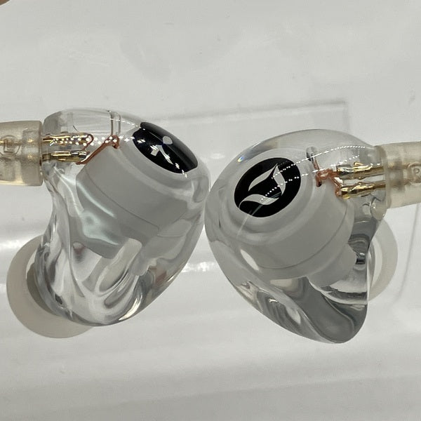 【中古】ACTIVO Q1 【IRV-ACTIVO-Q1】【秋葉原】